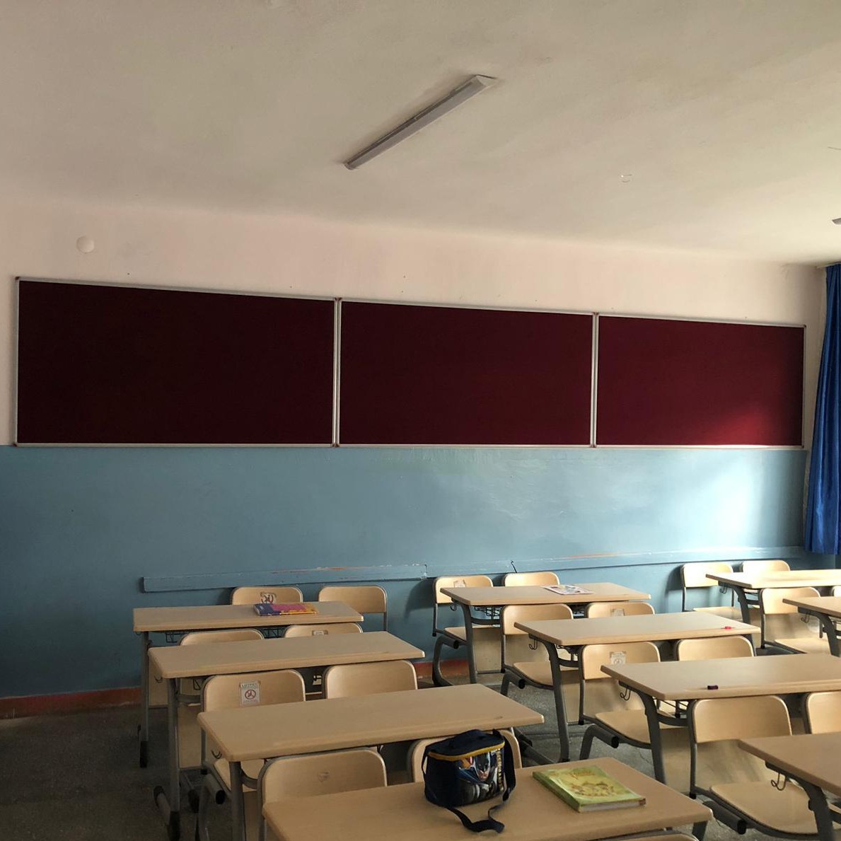 Sonyal Duvara Monte Mavi Çuhalı Kumaşlı Pano